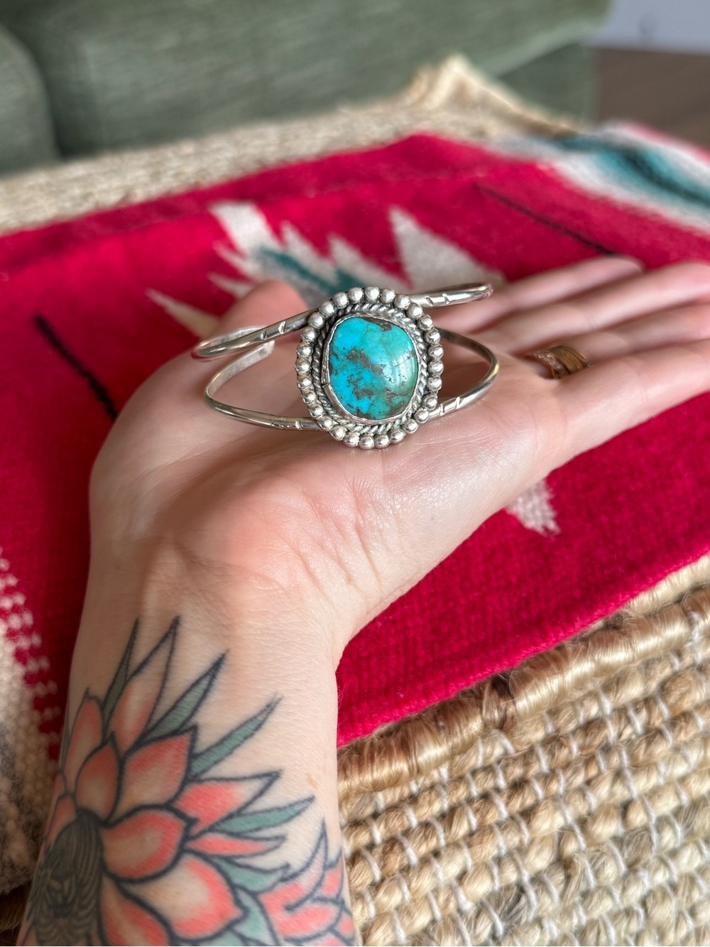 Vintage Native Turquoise & Sterling Silver Split Shank Cuff Bracelet